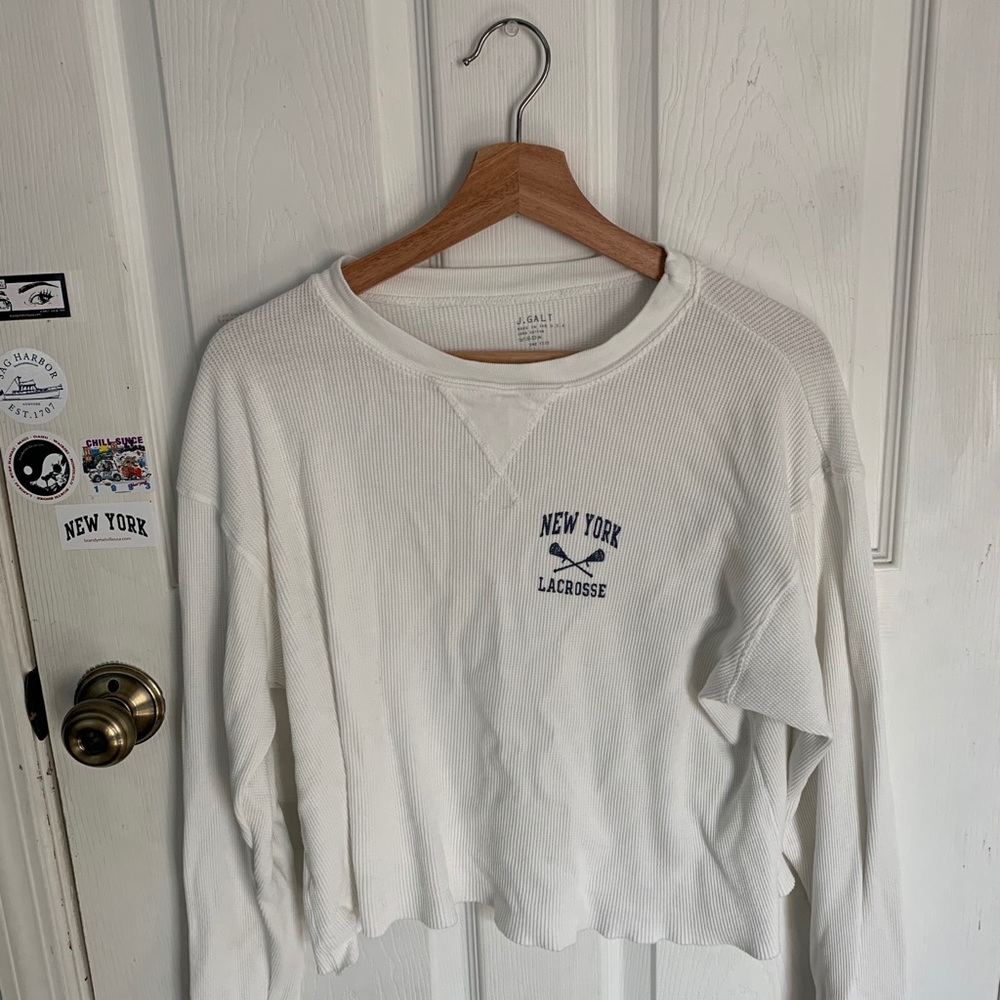 BRANDY MELVILLE LONG SLEEVE!